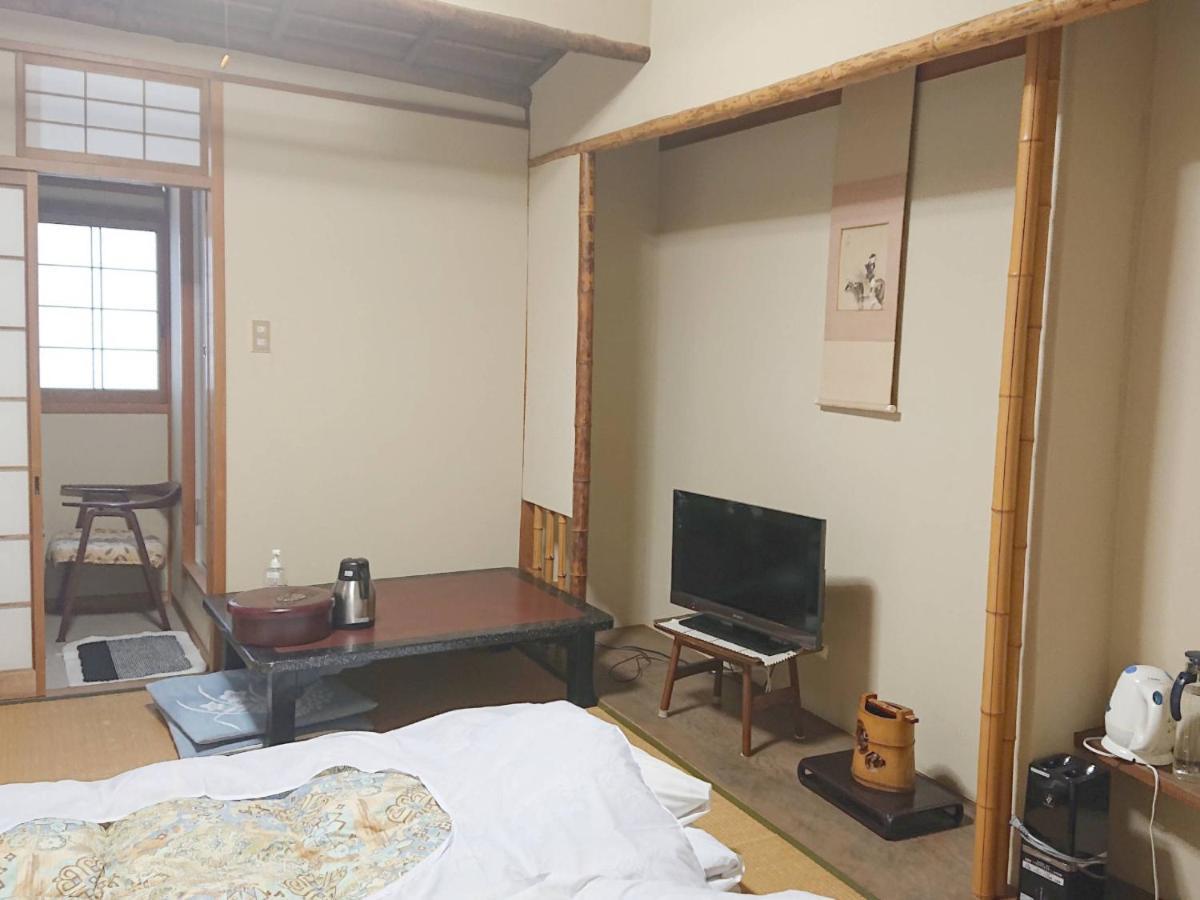Kagetsu Ryokan Maizuru Zimmer foto